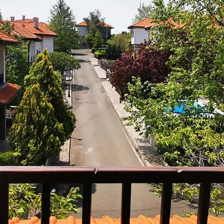 2 Bedroom With Sea And Poolview Near Aheloy דירה *